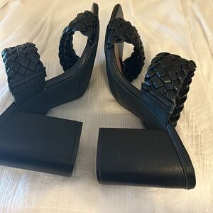 Black 4 inch sandal heels size 11